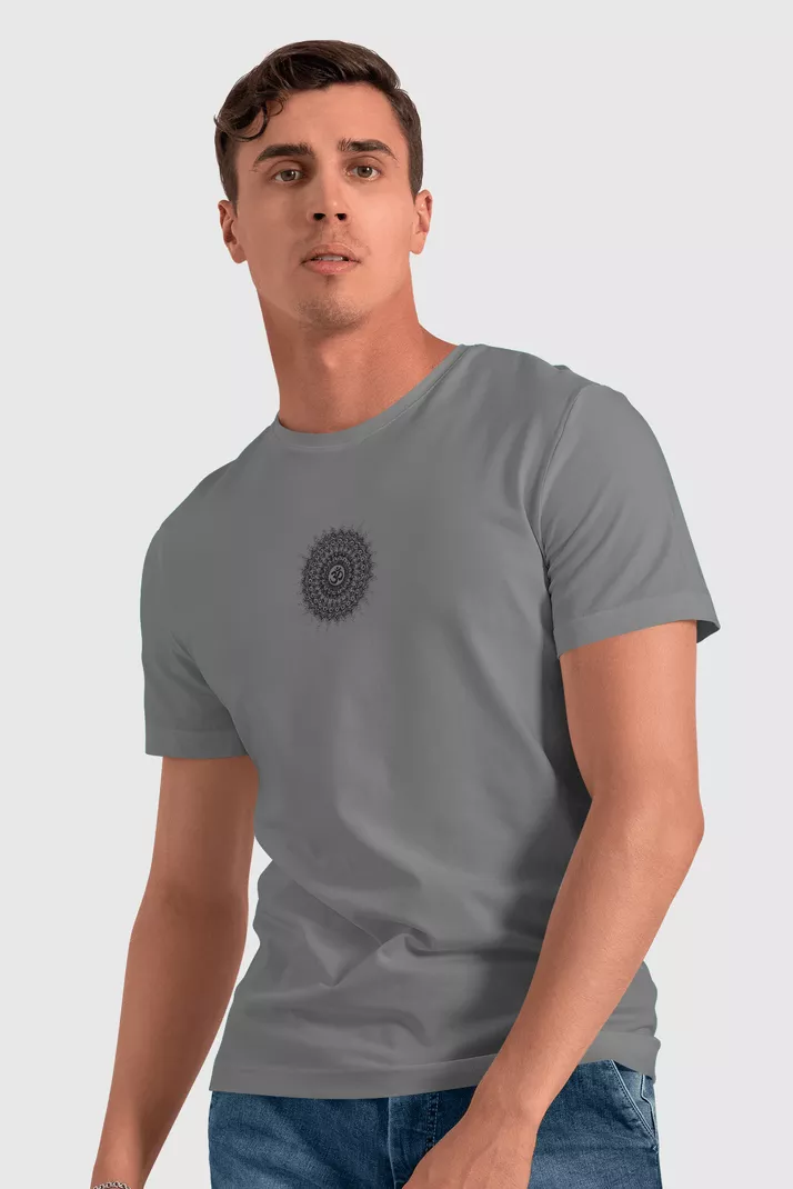 Om Print T-Shirt - Image 21