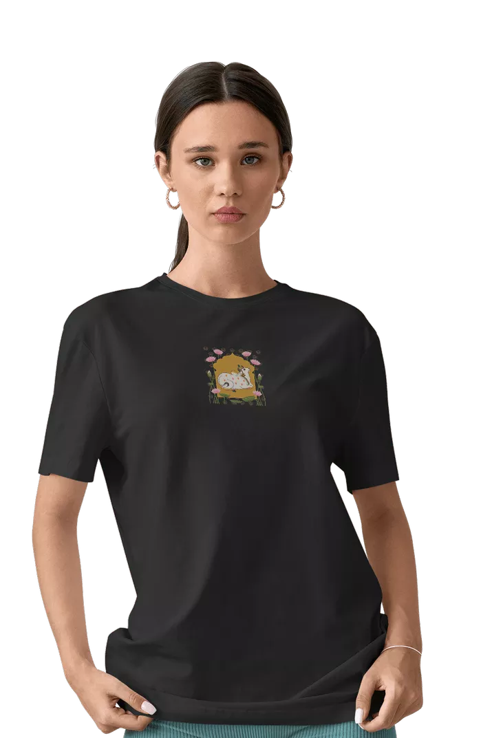 Cow Pichhwai Print T-Shirt - Image 16